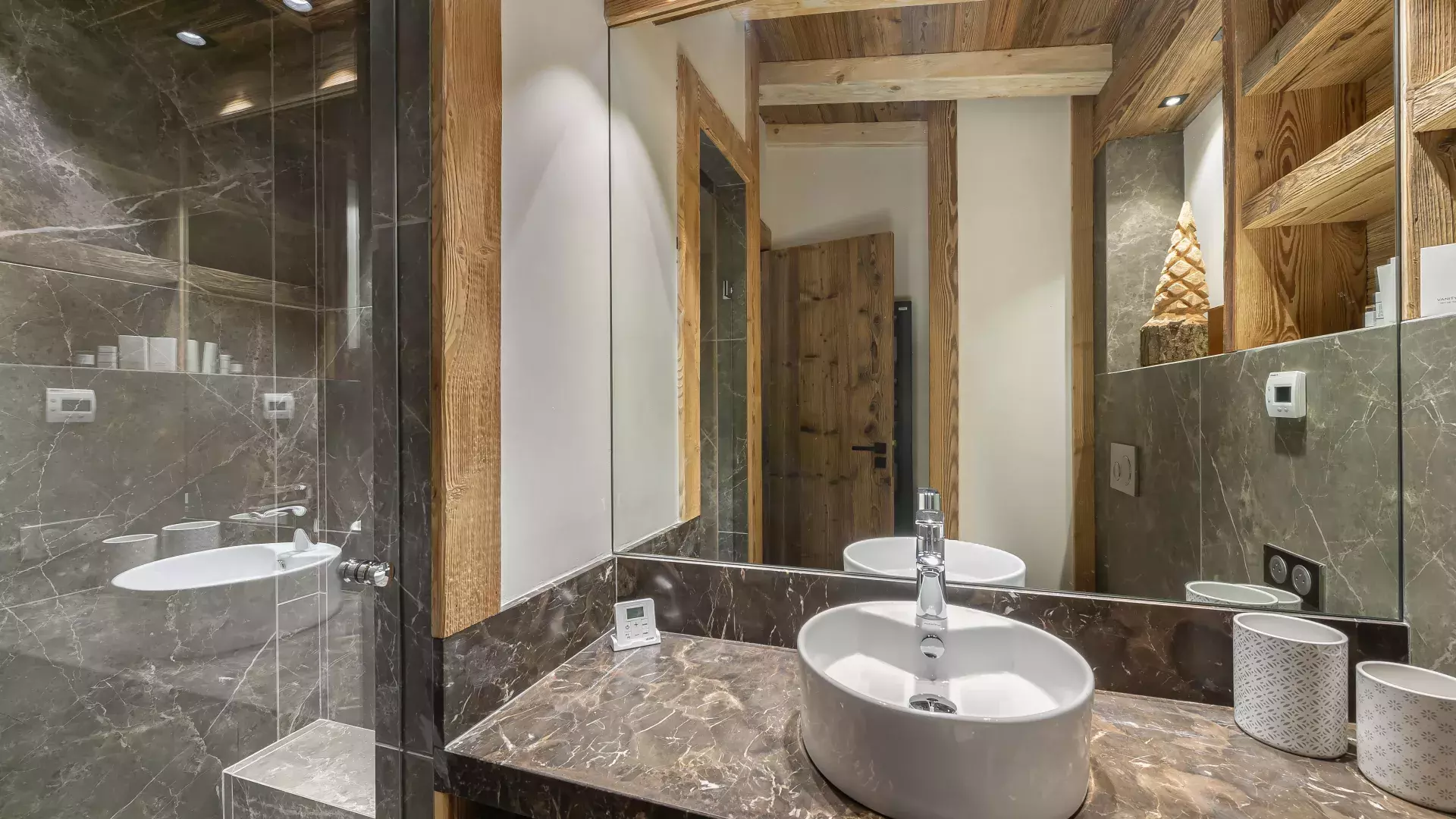 Appartement Penthouse Flèche 8 - Location chalets Covarel - Val d'Isère Alpes - France - Salle de bain 3