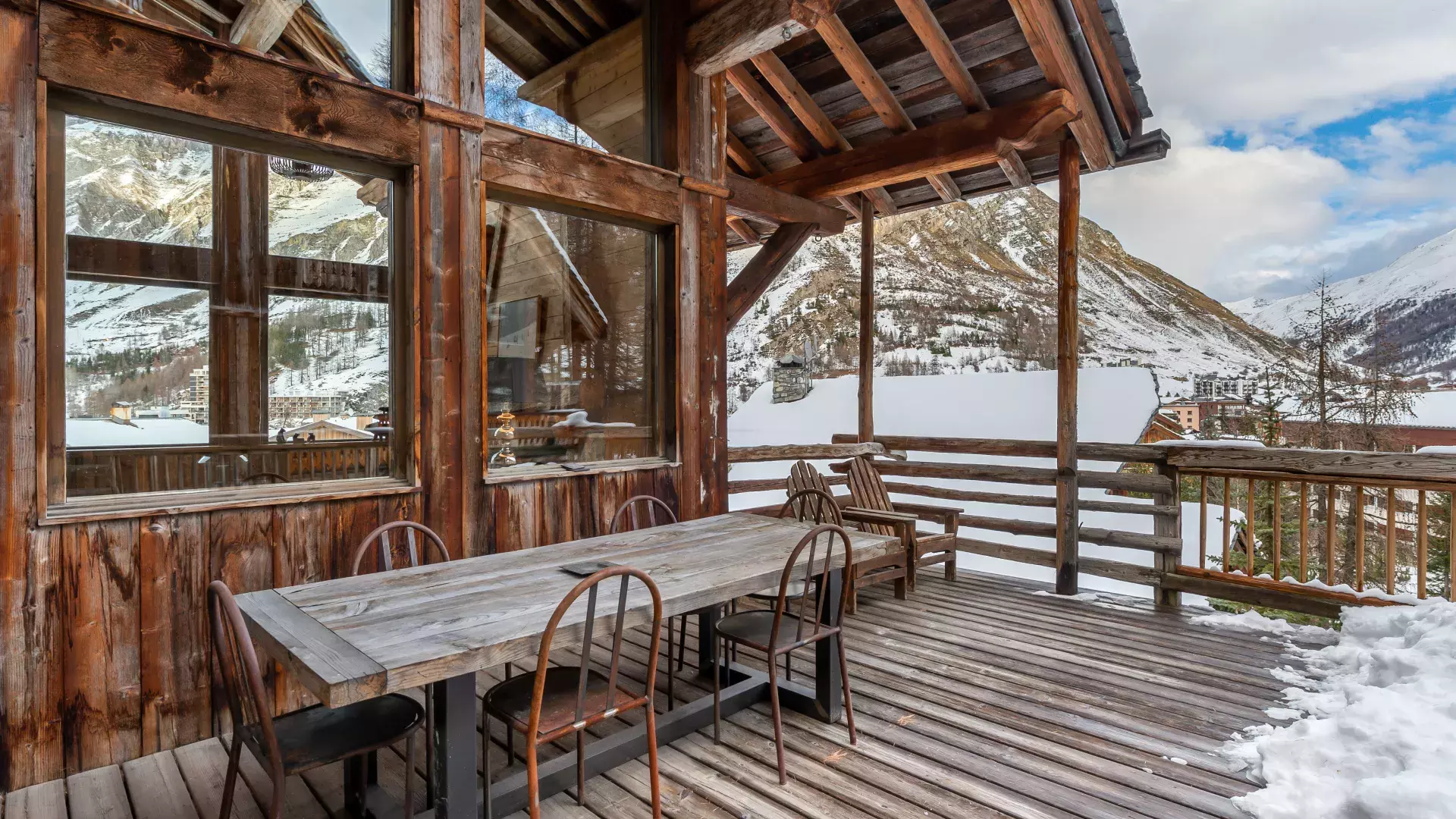 Chalet Alice - Location chalets Covarel - Val d'Isère Alpes - France - Terasse