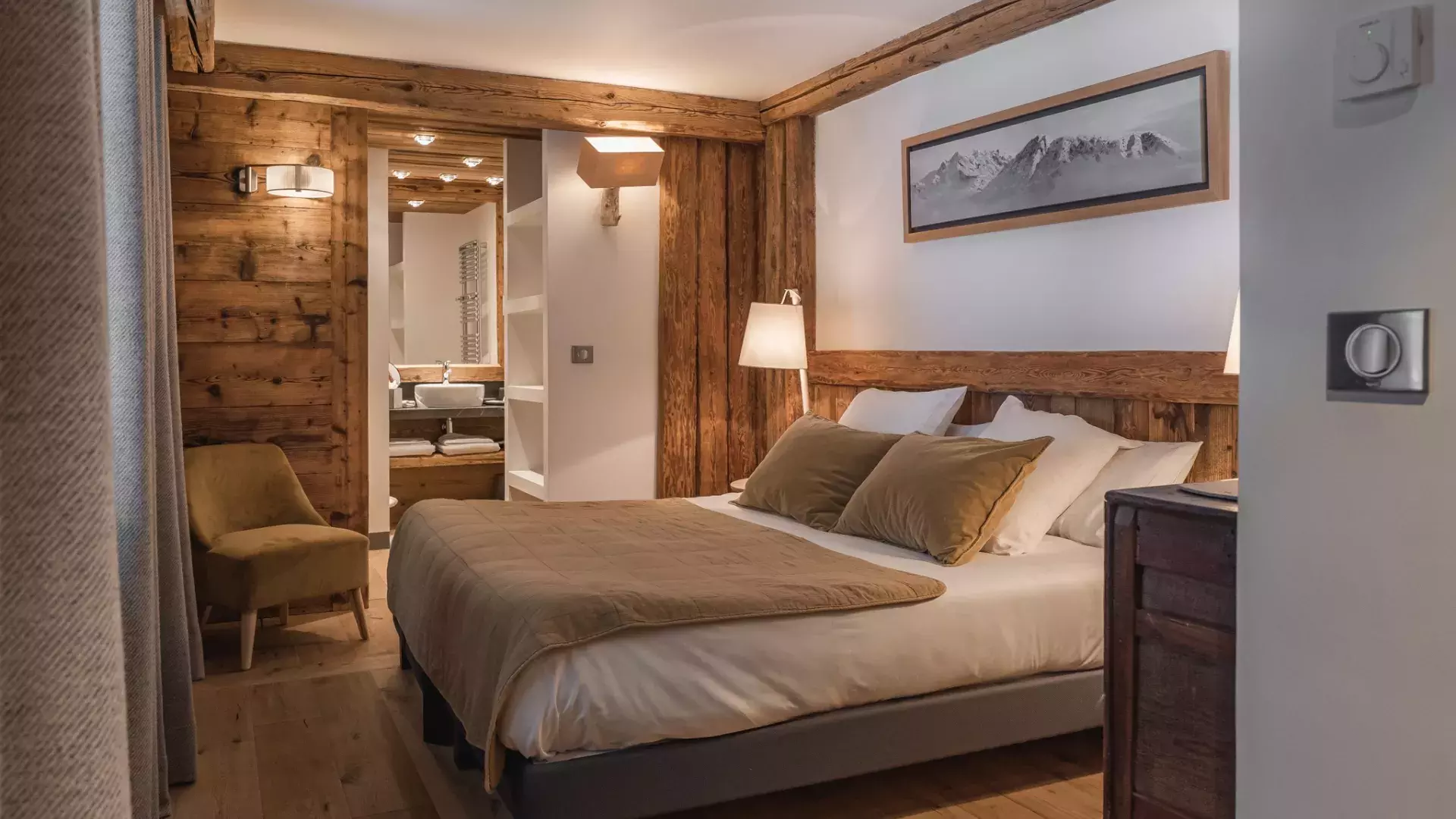 Chalet Papillon 2 - Location chalets Covarel - Val d'Isère Alpes - France - Chambre