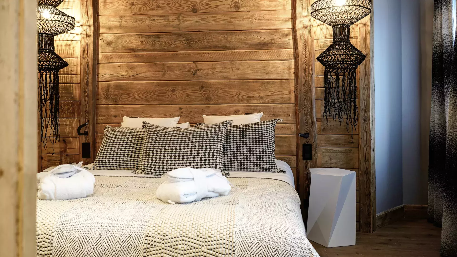 Chalet Cahokia - Location chalets Covarel - Val d'Isère Alpes - France - Chambre