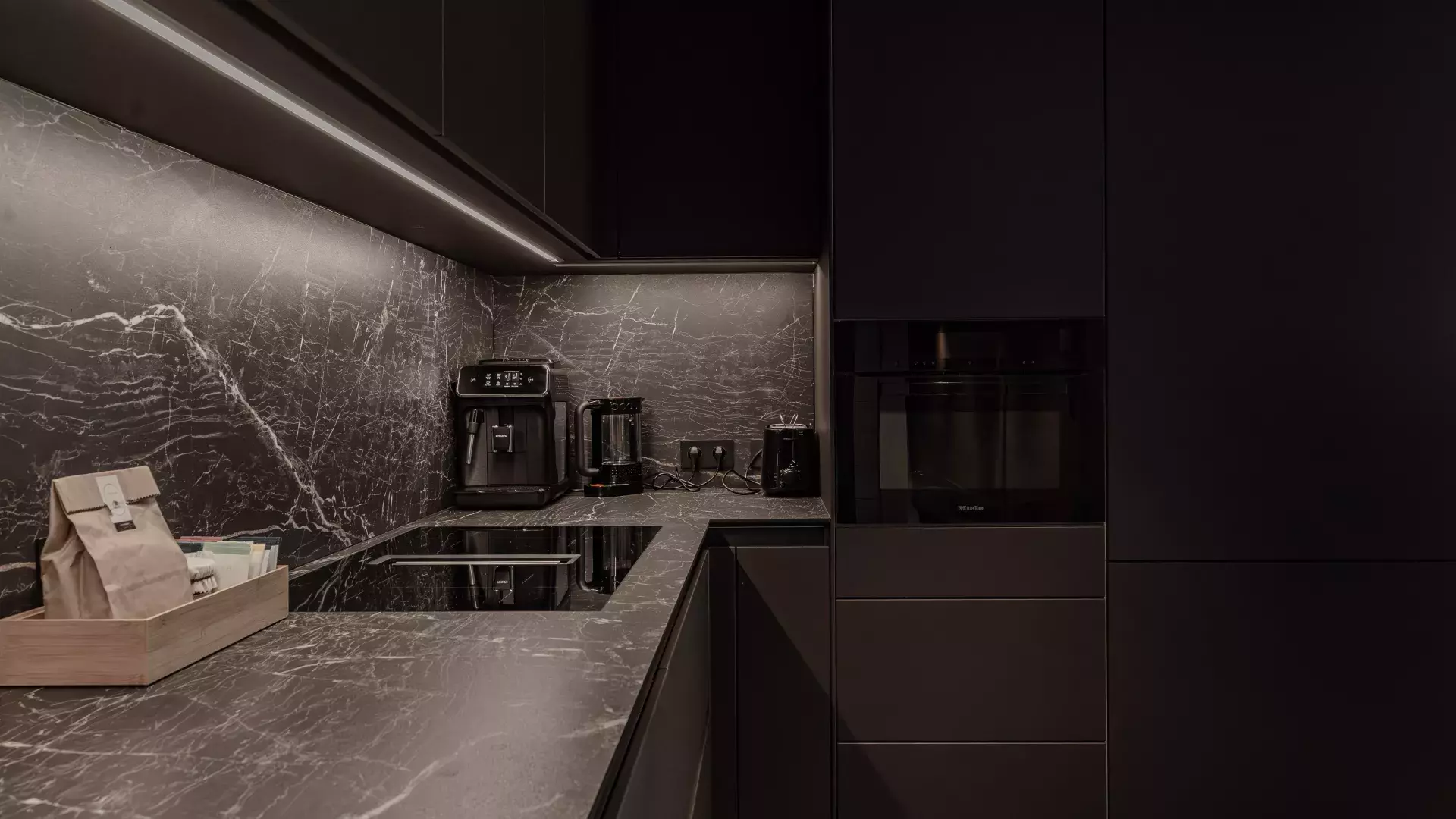 Cuisine moderne de l'appartement Cinq