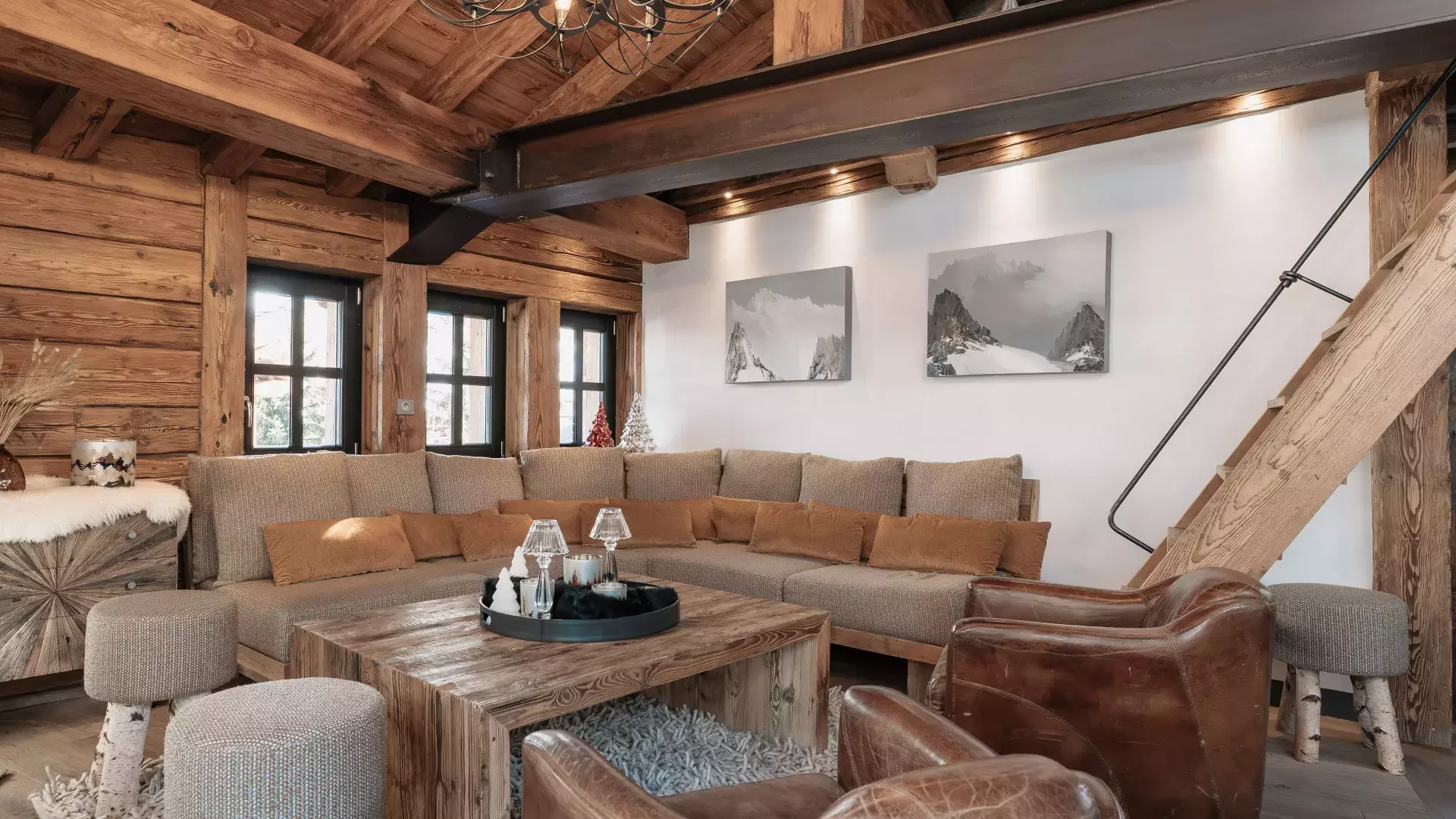 Salon du chalet Papillon