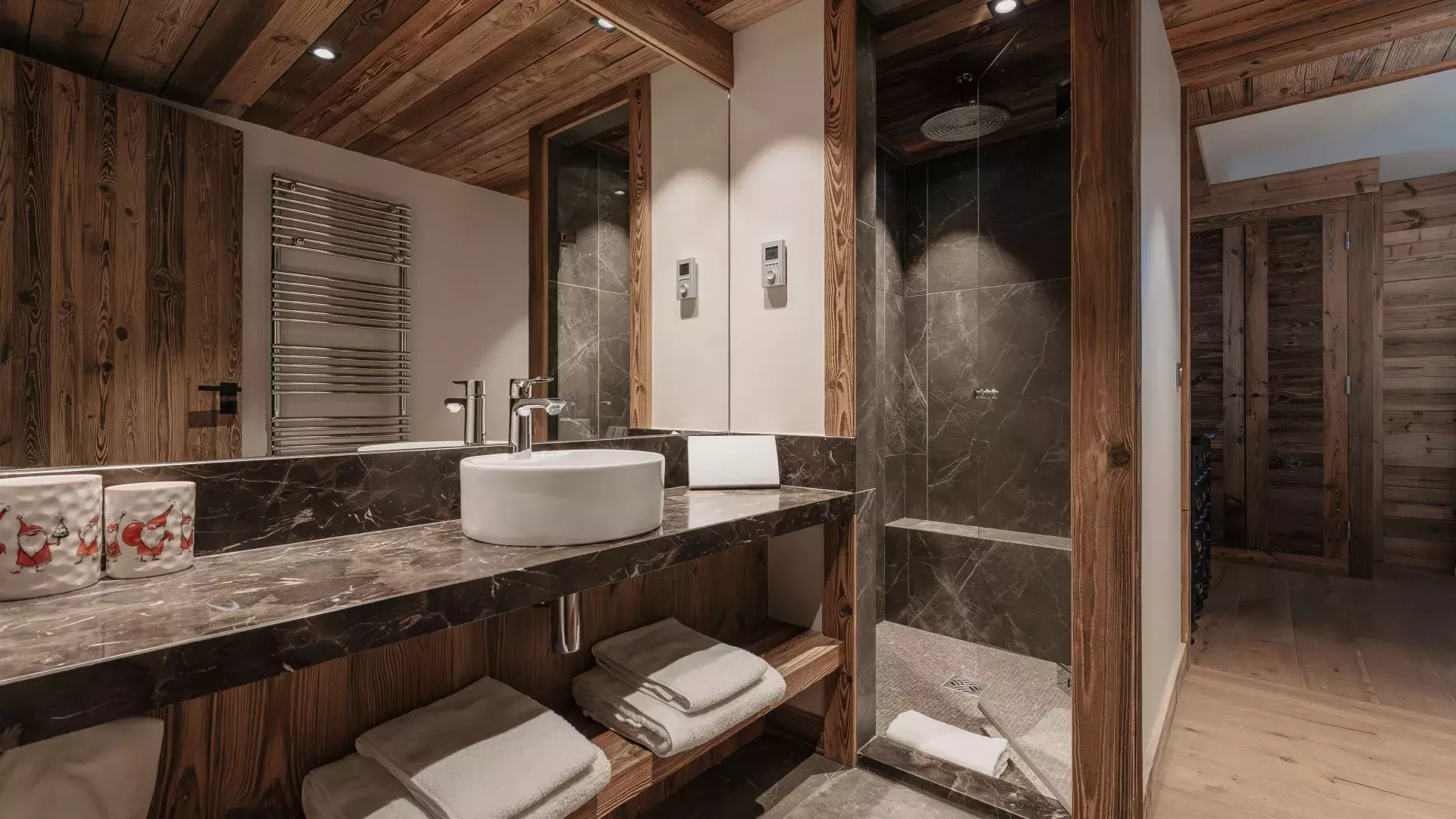 Salle de bain 3 de l'appartement Étoile