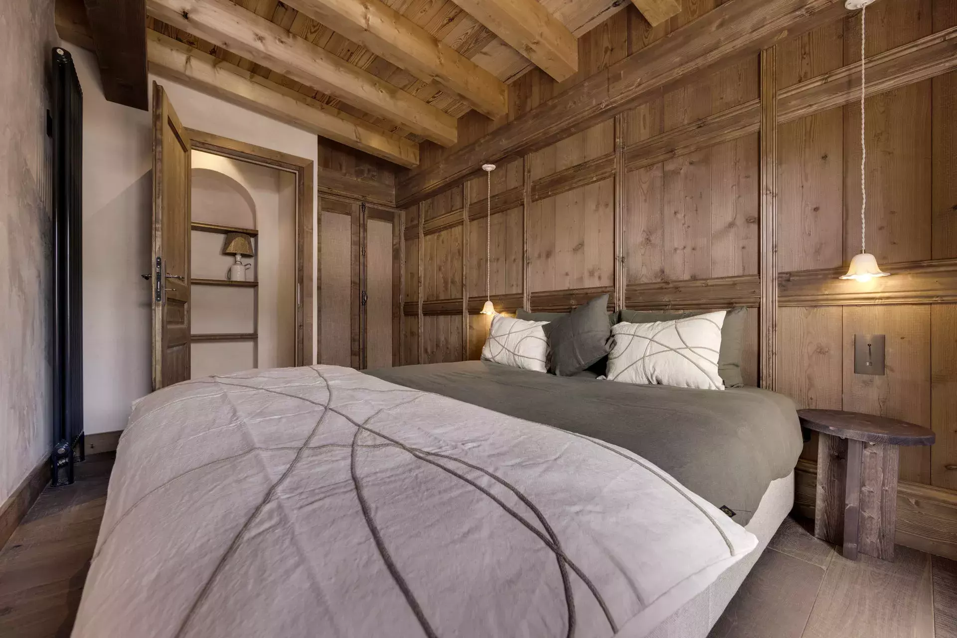 Chambre de l'appartement anémones