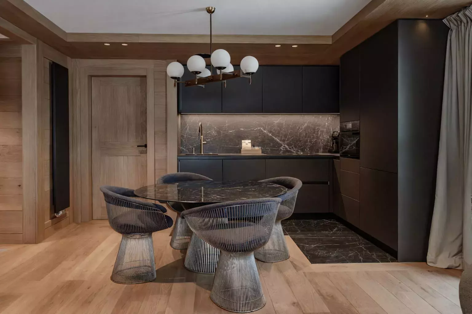 Séjour de l'appartement Cinq